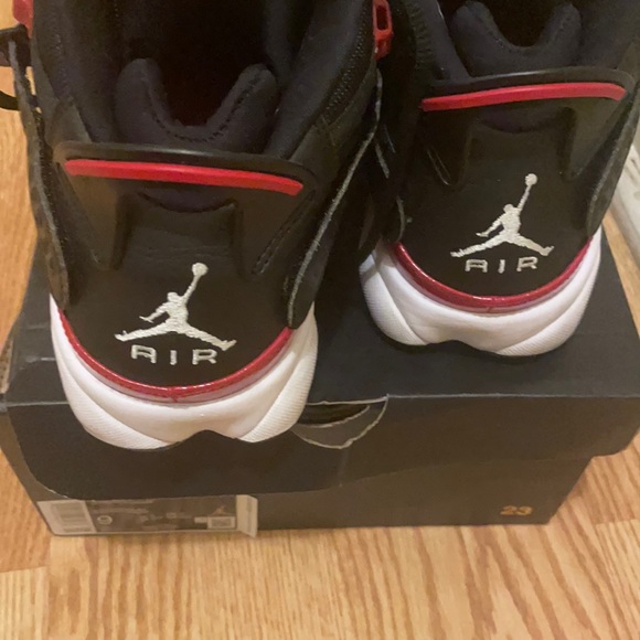 Jordan’s 6 rings